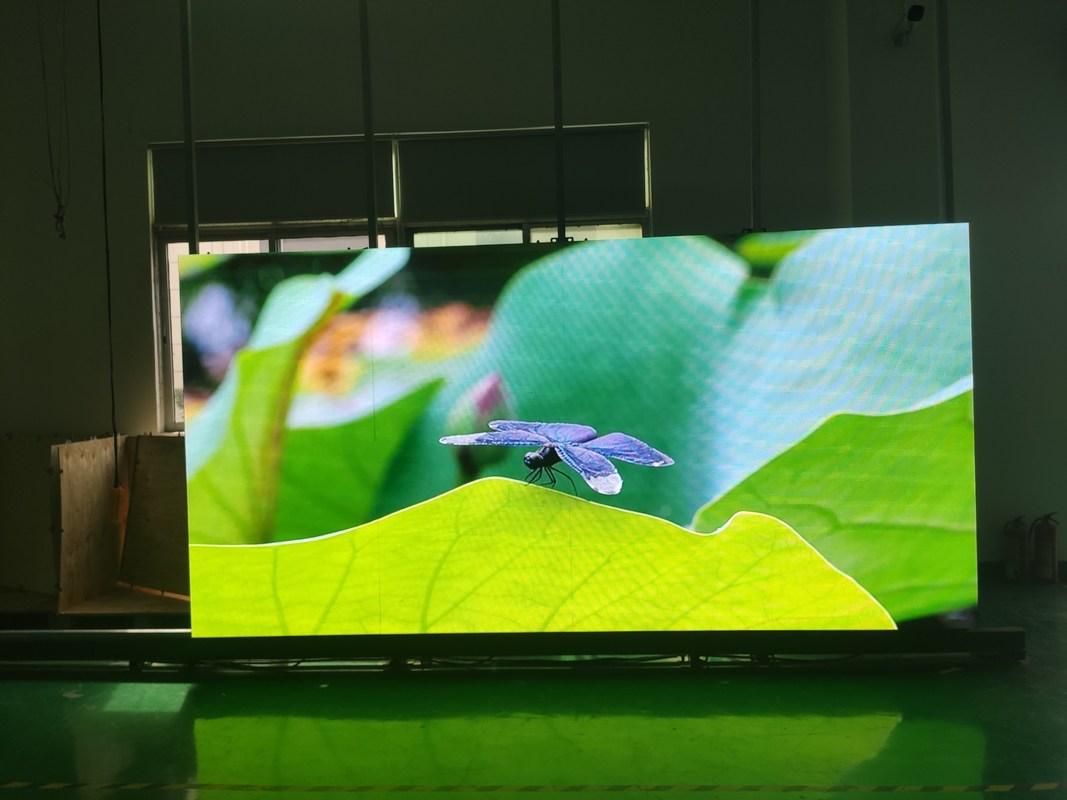 耐久性のあるRGBアウトドアLEDスクリーン 大型 P4.81 P3.91 P2.064 SMD1921