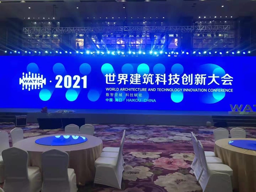 多彩型室内LED壁スクリーンパネル P3.91 P5.95固定装置