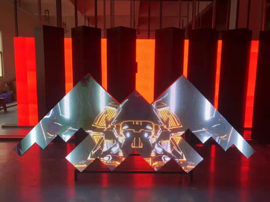 P2 P2.5 P3.91 革新的なスクリーン技術,RGB室内DJ LEDデスク